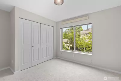 1931 23rd Place NE #202, Issaquah, WA 98029 - Photo 23