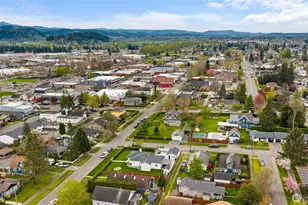 2003 Wells St, Enumclaw, WA 98022 - Photo 27