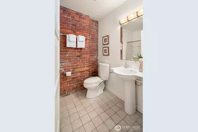 210 3rd Avenue S #3C, Seattle, WA 98104 - Photo 25