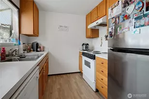 1206 Tule Lake Rd S, Tacoma, WA 98444 - Photo 15