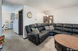 1205 130th St S, Tacoma, WA 98444 - Photo 7