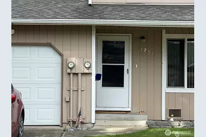 1205 130th Street S, Tacoma, WA 98444 - Photo 3