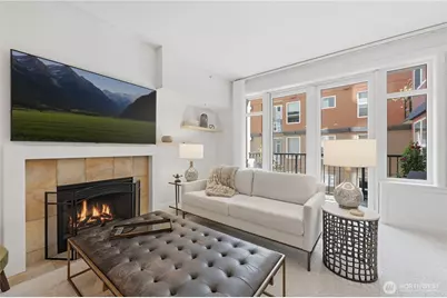 2607 Western Avenue #403, Seattle, WA 98121 - Photo 3