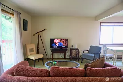 3219 134th Place SE #B, Lynnwood, WA 98087 - Photo 5