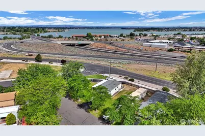 3131 W Wapato Drive #2, Moses Lake, WA 98837 - Photo 3
