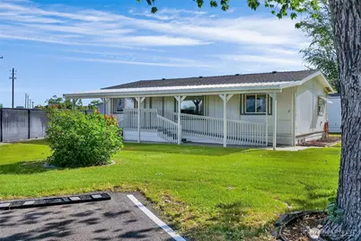 3131 W Wapato Drive #2, Moses Lake, WA 98837 - Photo 1