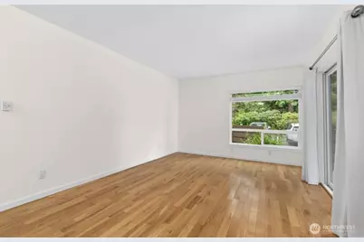 550 Elm Way #106, Edmonds, WA 98020 - Photo 13