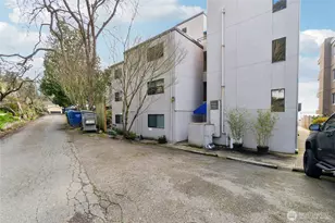 4222 Beach Dr SW, Seattle, WA 98116 - Photo 23