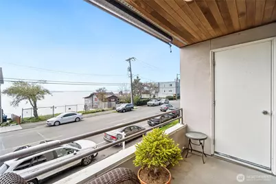 4222 Beach Drive SW #202, Seattle, WA 98116 - Photo 3