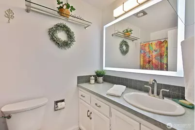 816 Old Beach Road #203, Freeland, WA 98249 - Photo 21