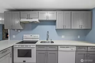 13702 37th Ave S, Tukwila, WA 98168 - Photo 5