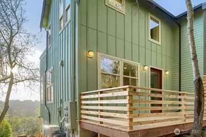 4586 22nd Avenue SW, Seattle, WA 98106 - Photo 1