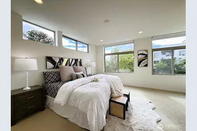 4114 Linden Avenue N #A, Seattle, WA 98103 - Photo 17