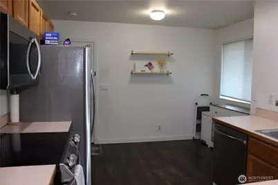 18817 SE 271st Place, Covington, WA 98042 - Photo 13