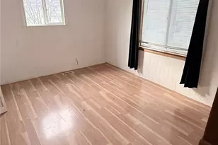 527 S Sullivan St, Seattle, WA 98108 - Photo 3