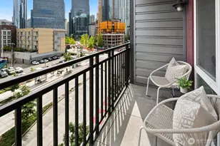 699 John St, Seattle, WA 98109 - Photo 5