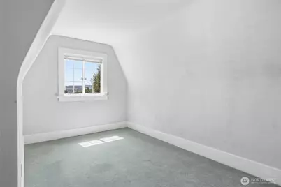 3002 NE 57th Street, Seattle, WA 98105 - Photo 27