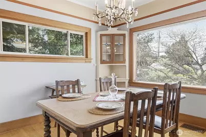 3002 NE 57th Street, Seattle, WA 98105 - Photo 17