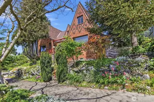 3002 NE 57th St, Seattle, WA 98105 - Photo 3
