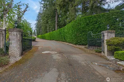 1719 126th Avenue E, Puyallup, WA 98372 - Photo 3