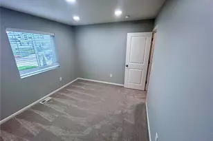 8325 39th Street NE, Marysville, WA 98270 - Photo 25
