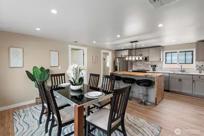 6709 Aurora Avenue, Seattle, WA 98103 - Photo 13