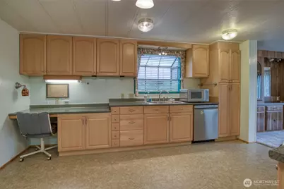 276 Summit Avenue, Hoquiam, WA 98550 - Photo 11