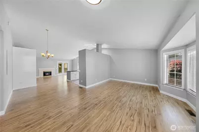7213 78th Drive NE, Marysville, WA 98270 - Photo 3