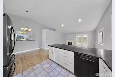 7213 78th Drive NE, Marysville, WA 98270 - Photo 11
