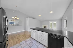 7213 78th Dr NE, Marysville, WA 98270 - Photo 11