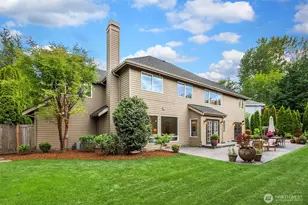 2215 271st Ct SE, Sammamish, WA 98075 - Photo 33
