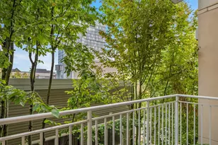 11004 NE 11th St, Bellevue, WA 98004 - Photo 7
