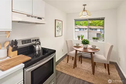 170 Newport Way NW #D31, Issaquah, WA 98027 - Photo 5