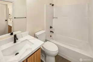 170 Newport Way NW, Issaquah, WA 98027 - Photo 17