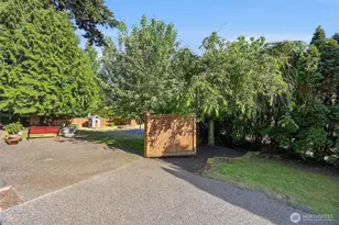 23707 Meridian Pl W, Bothell, WA 98021 - Photo 37