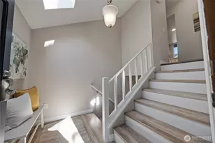 23707 Meridian Pl W, Bothell, WA 98021 - Photo 3