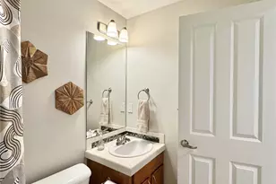 2138 N 113th St, Seattle, WA 98133 - Photo 27