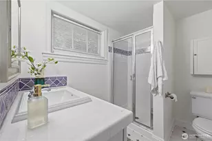 7550 21st Ave NE, Seattle, WA 98115 - Photo 25