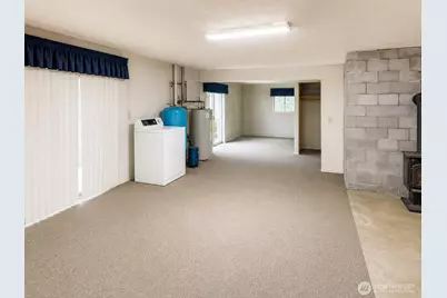 12426 NE Phillip Drive S, Kingston, WA 98346 - Photo 33