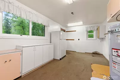 5615 Maltby Road, Woodinville, WA 98072 - Photo 15