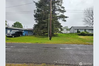 607 N 2nd Street, Westport, WA 98595 - Photo 1