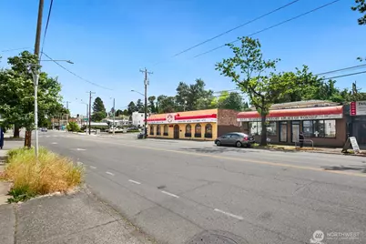 9432 Rainier Avenue S, Seattle, WA 98118 - Photo 23