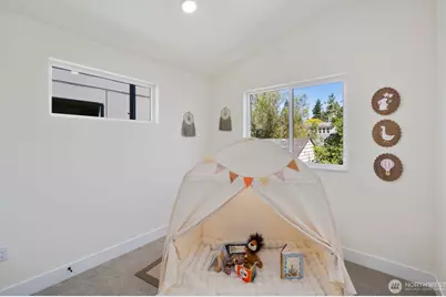 311 NW 92nd Street, Seattle, WA 98117 - Photo 21