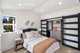 311 NW 92nd St, Seattle, WA 98117 - Photo 15