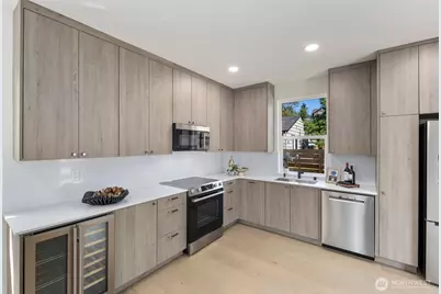 311 NW 92nd Street, Seattle, WA 98117 - Photo 11