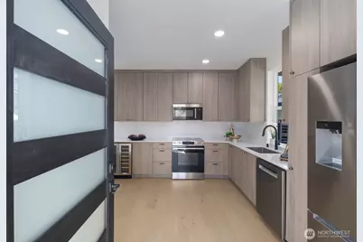 311 NW 92nd Street, Seattle, WA 98117 - Photo 13