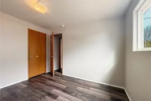 1409 NW 65th St, Seattle, WA 98117 - Photo 11