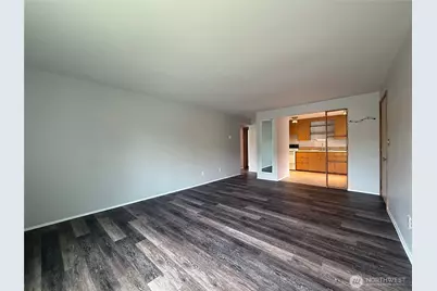 1409 NW 65th Street #1, Seattle, WA 98117 - Photo 5