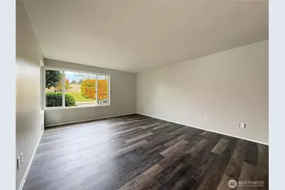 1409 NW 65th Street #1, Seattle, WA 98117 - Photo 3
