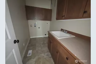 8011 134th Street Ct E, Puyallup, WA 98373 - Photo 5